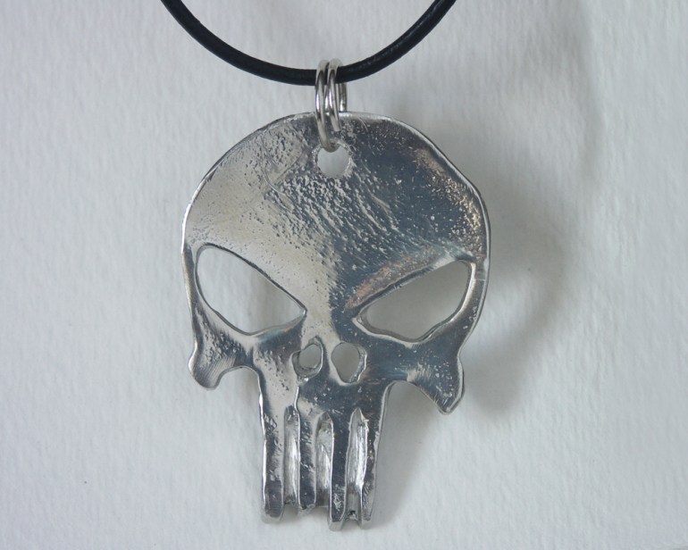 Alien Skull Pendant
